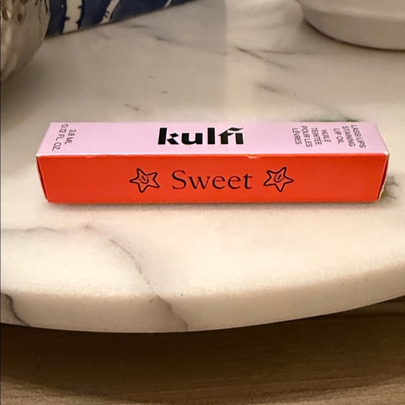 Kulfi Lip Stain in Color: Sweet - cool dusty pink - Picture 5 of 5